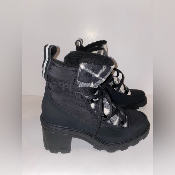 BCBGeneration Faux Fur Chunky Heeled Ankle Boots ‎ Women 10M/41Hiking Trail NEW - Picture 7 of 10